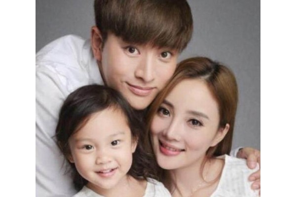 李小璐終于忍不住 公開出軌事件，難以啟齒是李小璐還是卓偉？